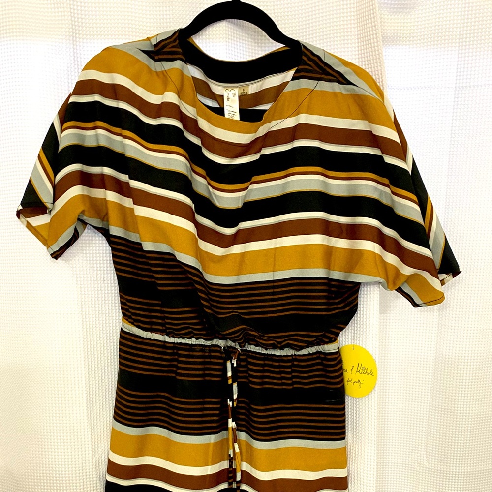 Women’s dress